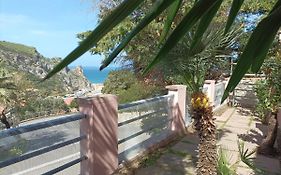 Casa Rosa I.U.N Q9637