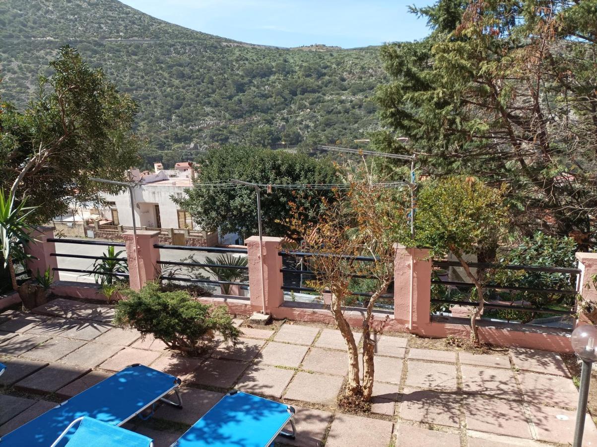 Appartamento Casa Rosa I.U.N Q9637 Buggerru Esterno foto